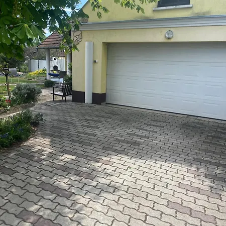 ヴィラ Videki Vendeghaz Doboz